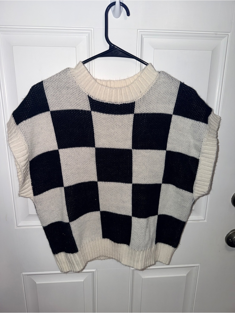 Double Zero Checkerboard Crewneck Sweater Vest - Black & Cream